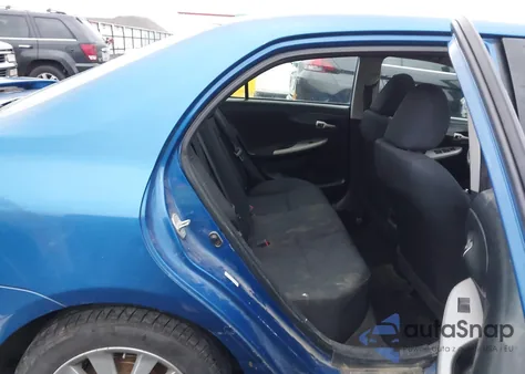 2010 Toyota Corolla S z USA, uszkodzony, nr VIN 1NXBU4EE3AZ218819